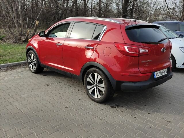 Красный Киа Sportage, объемом двигателя 0 л и пробегом 106 тыс. км за 12000 $, фото 1 на Automoto.ua