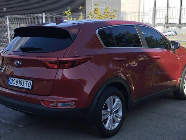 Красный Киа Sportage, объемом двигателя 2.4 л и пробегом 270 тыс. км за 303 $, фото 1 на Automoto.ua