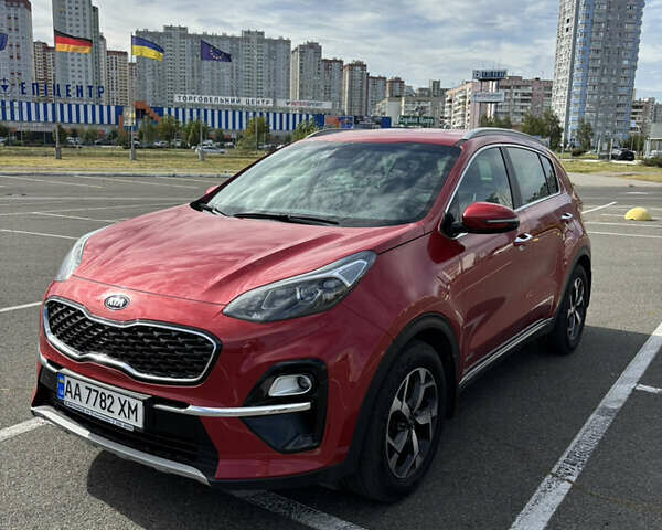 Киа Sportage 2018 в Киеве на Automoto.ua Красный Киа Sportage, объемом двигателя 2 л и пробегом 115 тыс. км за 23000 $, фото 1 на Automoto.ua