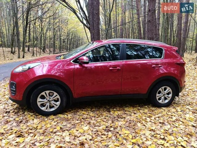 Красный Киа Sportage, объемом двигателя 1.7 л и пробегом 161 тыс. км за 15000 $, фото 1 на Automoto.ua