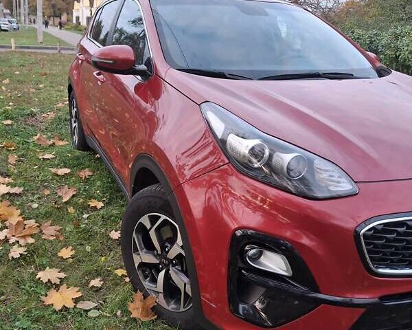Киа Sportage 2018 в Харькове на Automoto.ua Красный Киа Sportage, объемом двигателя 1.59 л и пробегом 129 тыс. км за 16500 $, фото 1 на Automoto.ua