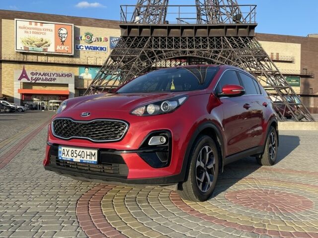Красный Киа Sportage, объемом двигателя 1.6 л и пробегом 62 тыс. км за 18900 $, фото 1 на Automoto.ua