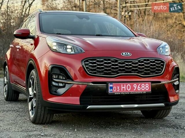 Красный Киа Sportage, объемом двигателя 2 л и пробегом 105 тыс. км за 26750 $, фото 1 на Automoto.ua