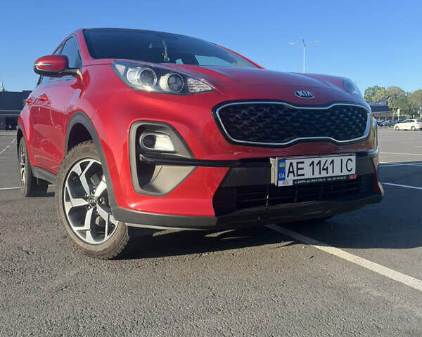 Червоний Кіа Sportage, об'ємом двигуна 1.59 л та пробігом 29 тис. км за 21500 $, фото 1 на Automoto.ua