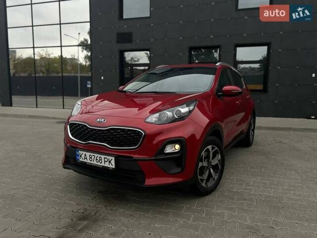 Киа Sportage 2021 в Киеве на Automoto.ua Красный Киа Sportage, объемом двигателя 1.59 л и пробегом 81 тыс. км за 18400 $, фото 1 на Automoto.ua