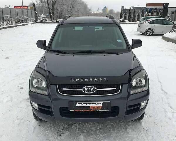 Киа Sportage, объемом двигателя 2 л и пробегом 216 тыс. км за 10000 $, фото 1 на Automoto.ua