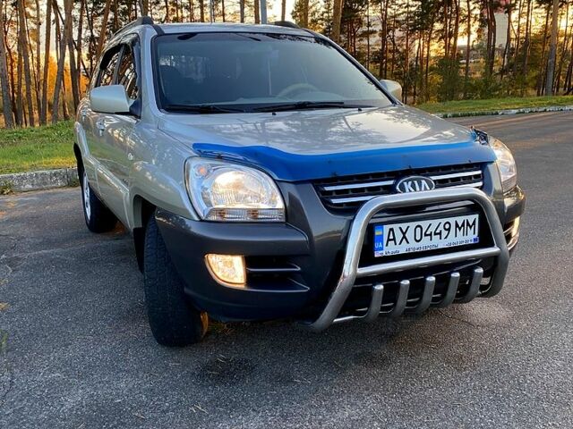 Кіа Sportage, об'ємом двигуна 2 л та пробігом 209 тис. км за 7950 $, фото 1 на Automoto.ua