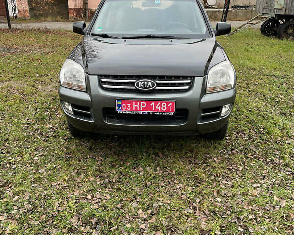 Киа Sportage, объемом двигателя 2 л и пробегом 233 тыс. км за 7100 $, фото 1 на Automoto.ua