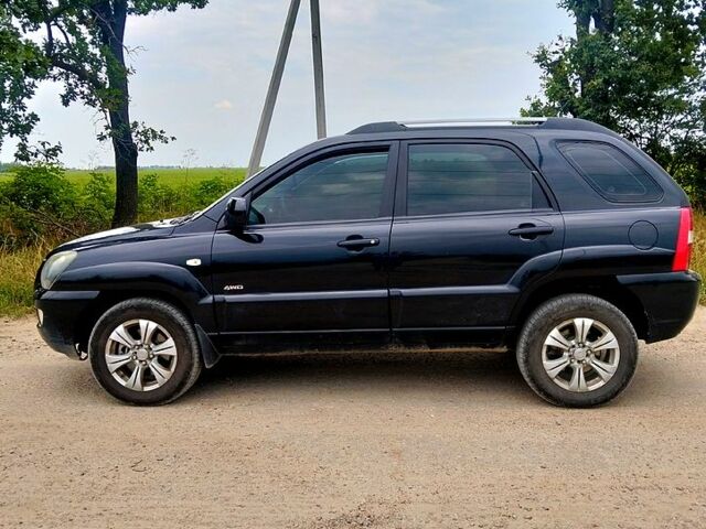 Киа Sportage 2008 в Коростышеве на Automoto.ua Киа Sportage, объемом двигателя 2 л и пробегом 0 тыс. км за 7200 $, фото 1 на Automoto.ua