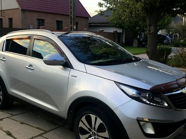 Киа Sportage, объемом двигателя 2 л и пробегом 179 тыс. км за 12300 $, фото 1 на Automoto.ua