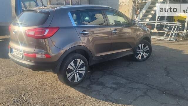 Киа Sportage, объемом двигателя 2 л и пробегом 233 тыс. км за 12000 $, фото 1 на Automoto.ua