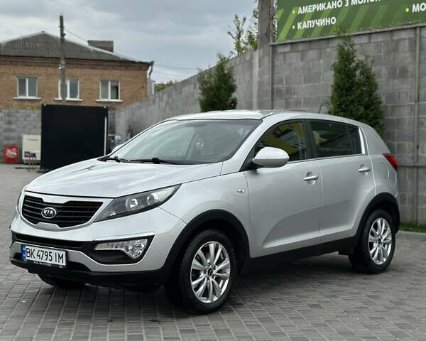 Кіа Sportage, об'ємом двигуна 1.7 л та пробігом 214 тис. км за 11950 $, фото 1 на Automoto.ua