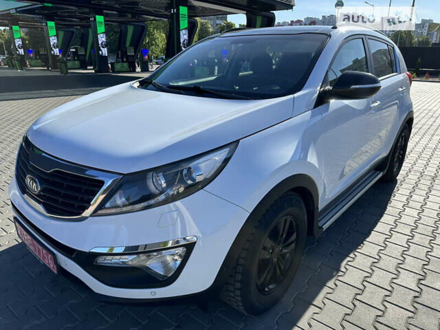 Киа Sportage, объемом двигателя 1.7 л и пробегом 202 тыс. км за 12900 $, фото 1 на Automoto.ua