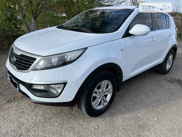 Киа Sportage, объемом двигателя 1.69 л и пробегом 168 тыс. км за 13000 $, фото 1 на Automoto.ua