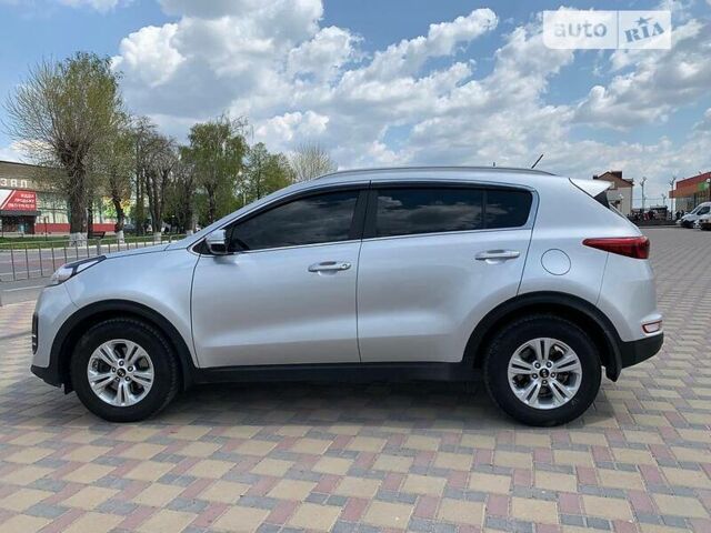 Киа Sportage, объемом двигателя 0 л и пробегом 141 тыс. км за 17000 $, фото 1 на Automoto.ua