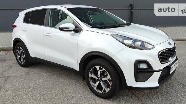 Кіа Sportage, об'ємом двигуна 1.59 л та пробігом 48 тис. км за 19500 $, фото 1 на Automoto.ua