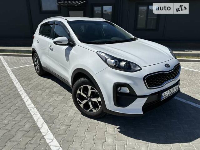 Киа Sportage, объемом двигателя 1.59 л и пробегом 12 тыс. км за 20000 $, фото 1 на Automoto.ua