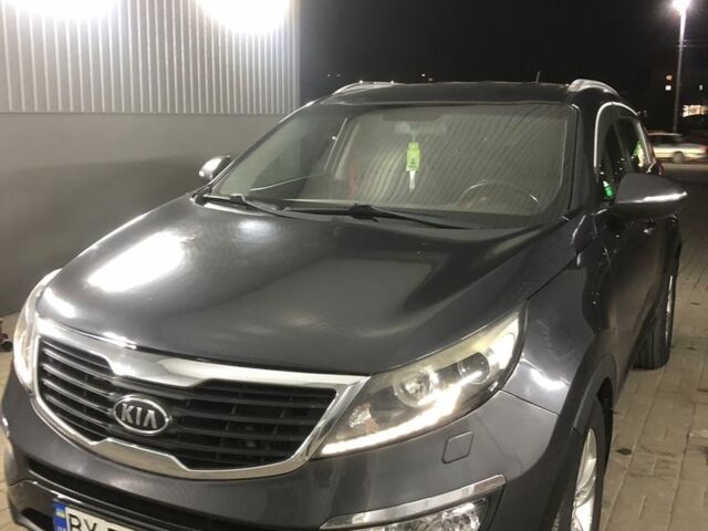Серый Киа Sportage, объемом двигателя 1.7 л и пробегом 217 тыс. км за 11000 $, фото 1 на Automoto.ua