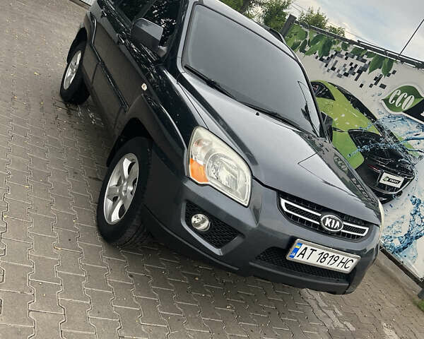 Сірий Кіа Sportage, об'ємом двигуна 2 л та пробігом 220 тис. км за 10200 $, фото 1 на Automoto.ua