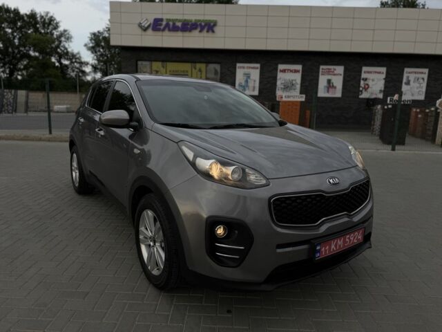 Серый Киа Sportage, объемом двигателя 0 л и пробегом 195 тыс. км за 17200 $, фото 1 на Automoto.ua