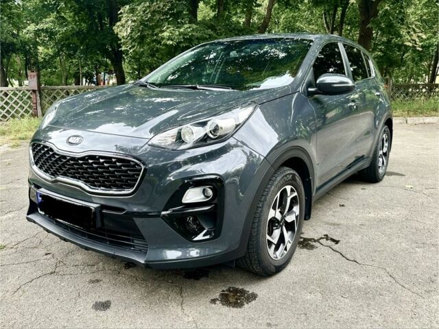 Серый Киа Sportage, объемом двигателя 1.6 л и пробегом 80 тыс. км за 16000 $, фото 1 на Automoto.ua