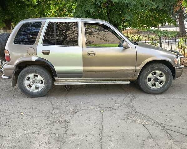 Сірий Кіа Sportage, об'ємом двигуна 2 л та пробігом 82 тис. км за 2600 $, фото 1 на Automoto.ua