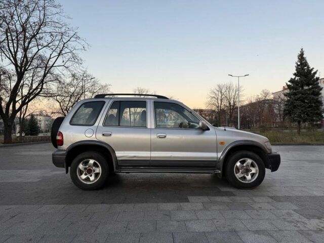 Серый Киа Sportage, объемом двигателя 0 л и пробегом 300 тыс. км за 3067 $, фото 1 на Automoto.ua