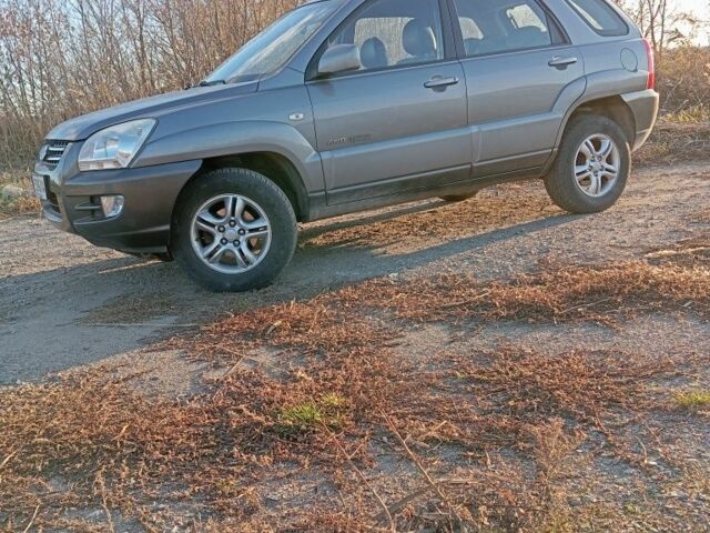 Серый Киа Sportage, объемом двигателя 1.99 л и пробегом 267 тыс. км за 7300 $, фото 1 на Automoto.ua