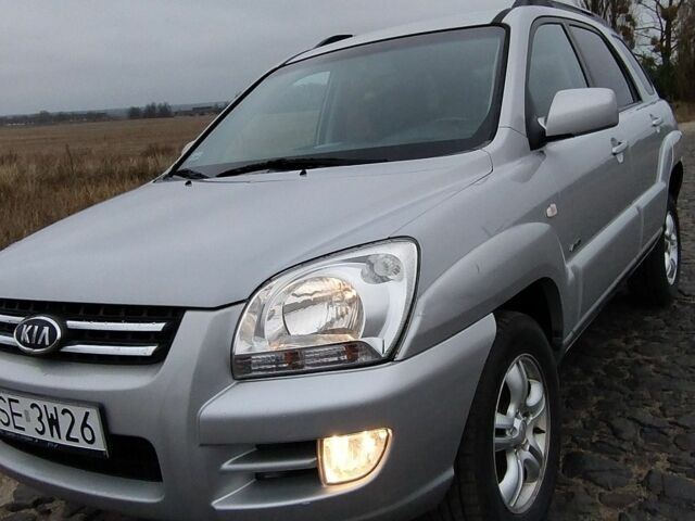 Серый Киа Sportage, объемом двигателя 2 л и пробегом 334 тыс. км за 4399 $, фото 1 на Automoto.ua