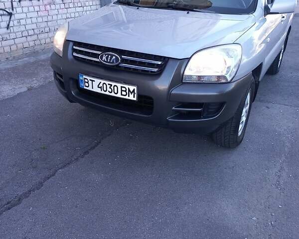 Серый Киа Sportage, объемом двигателя 1.98 л и пробегом 284 тыс. км за 7000 $, фото 1 на Automoto.ua