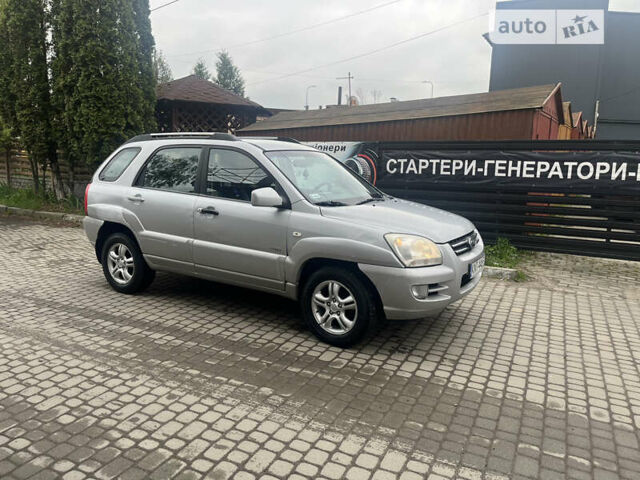 Сірий Кіа Sportage, об'ємом двигуна 2 л та пробігом 319 тис. км за 3299 $, фото 1 на Automoto.ua