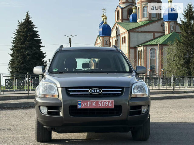 Серый Киа Sportage, объемом двигателя 2 л и пробегом 181 тыс. км за 8700 $, фото 1 на Automoto.ua
