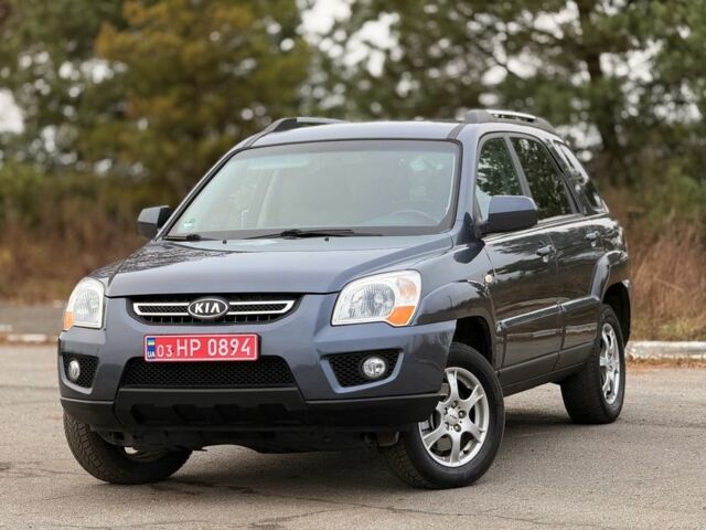 Серый Киа Sportage, объемом двигателя 2 л и пробегом 228 тыс. км за 8600 $, фото 1 на Automoto.ua