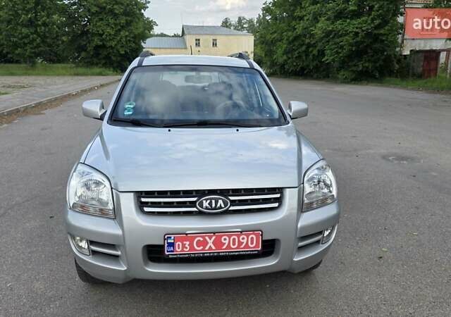 Кіа Sportage 2008 у Шостке на Automoto.ua Сірий Кіа Sportage, об'ємом двигуна 2 л та пробігом 180 тис. км за 8500 $, фото 1 на Automoto.ua