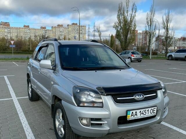 Сірий Кіа Sportage, об'ємом двигуна 0 л та пробігом 124 тис. км за 7000 $, фото 1 на Automoto.ua