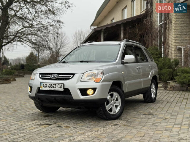 Серый Киа Sportage, объемом двигателя 2 л и пробегом 86 тыс. км за 10200 $, фото 1 на Automoto.ua