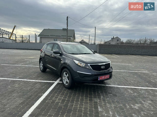 Серый Киа Sportage, объемом двигателя 1.6 л и пробегом 224 тыс. км за 10250 $, фото 1 на Automoto.ua