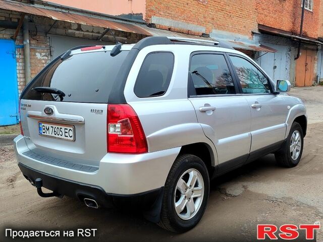 Серый Киа Sportage, объемом двигателя 2 л и пробегом 250 тыс. км за 8250 $, фото 1 на Automoto.ua