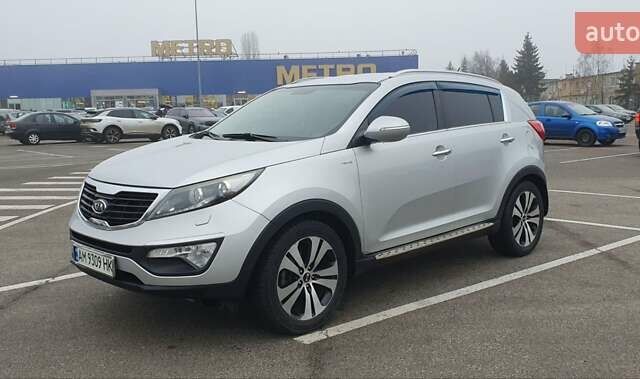Серый Киа Sportage, объемом двигателя 2 л и пробегом 198 тыс. км за 13500 $, фото 1 на Automoto.ua