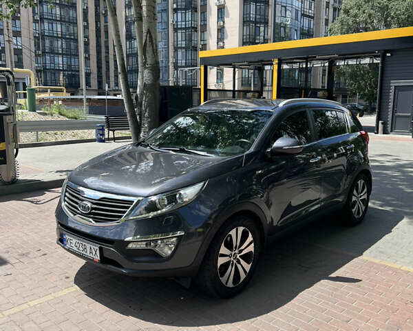 Серый Киа Sportage, объемом двигателя 2 л и пробегом 132 тыс. км за 13500 $, фото 1 на Automoto.ua