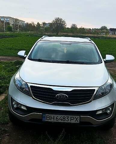 Сірий Кіа Sportage, об'ємом двигуна 2 л та пробігом 214 тис. км за 11300 $, фото 1 на Automoto.ua