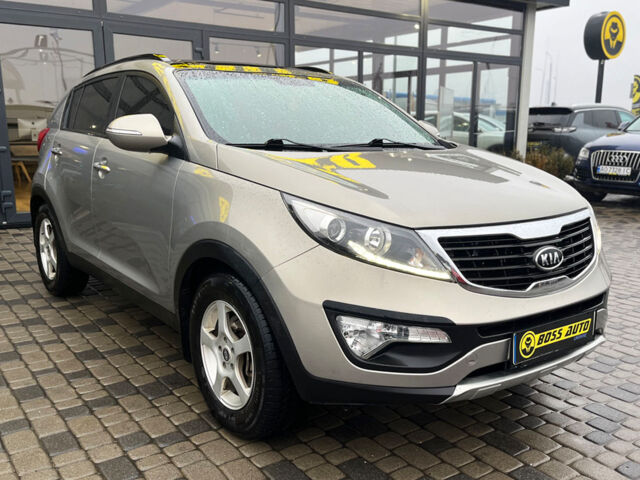 Серый Киа Sportage, объемом двигателя 1.7 л и пробегом 311 тыс. км за 12490 $, фото 1 на Automoto.ua