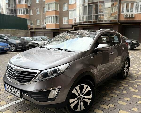 Сірий Кіа Sportage, об'ємом двигуна 2 л та пробігом 160 тис. км за 12300 $, фото 1 на Automoto.ua