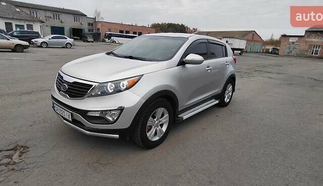 Серый Киа Sportage, объемом двигателя 2.36 л и пробегом 275 тыс. км за 11300 $, фото 1 на Automoto.ua