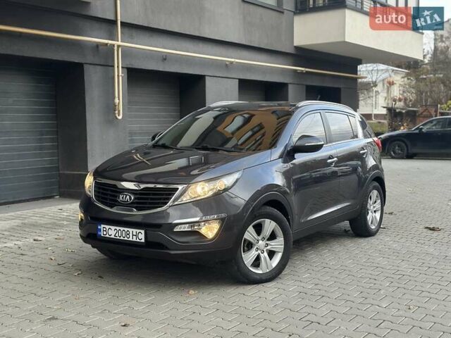 Сірий Кіа Sportage, об'ємом двигуна 2 л та пробігом 185 тис. км за 13399 $, фото 1 на Automoto.ua