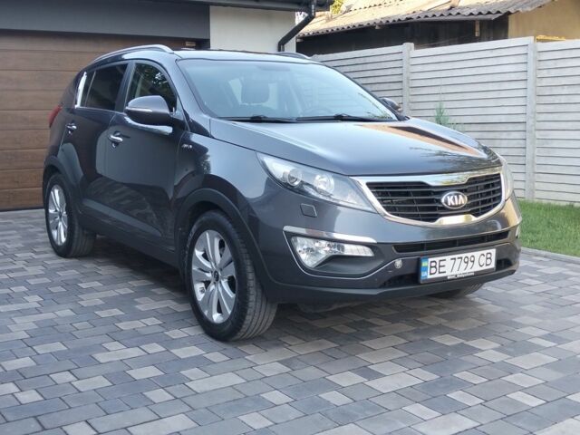 Сірий Кіа Sportage, об'ємом двигуна 2 л та пробігом 228 тис. км за 12400 $, фото 1 на Automoto.ua