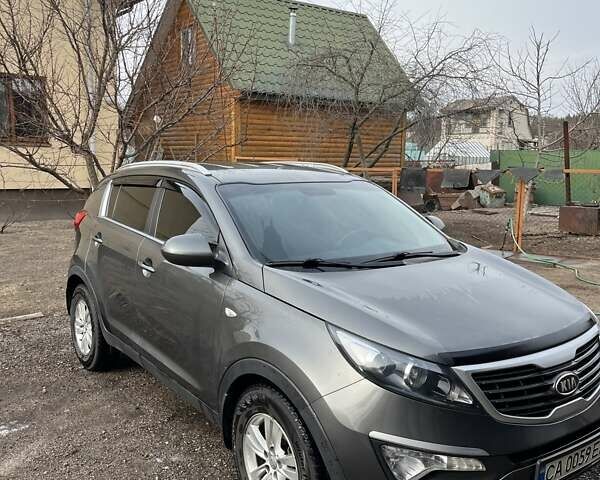 Серый Киа Sportage, объемом двигателя 1.7 л и пробегом 162 тыс. км за 12500 $, фото 1 на Automoto.ua