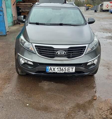 Серый Киа Sportage, объемом двигателя 1.7 л и пробегом 165 тыс. км за 12500 $, фото 1 на Automoto.ua