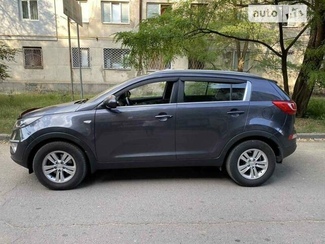 Сірий Кіа Sportage, об'ємом двигуна 1.7 л та пробігом 173 тис. км за 13999 $, фото 1 на Automoto.ua