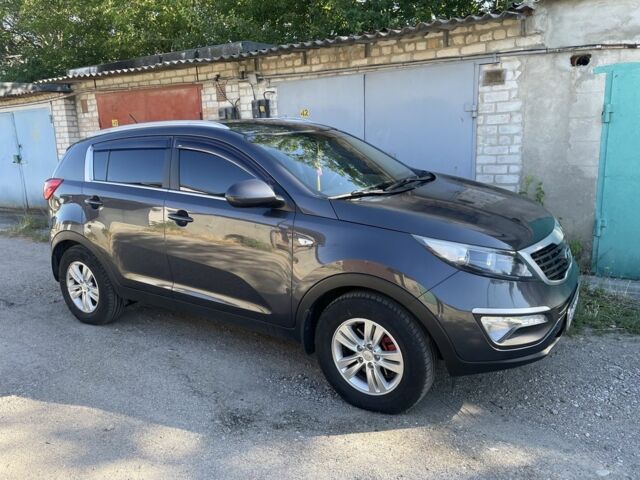 Киа Sportage 2013 в Запорожье на Automoto.ua Серый Киа Sportage, объемом двигателя 1.7 л и пробегом 87 тыс. км за 14200 $, фото 1 на Automoto.ua